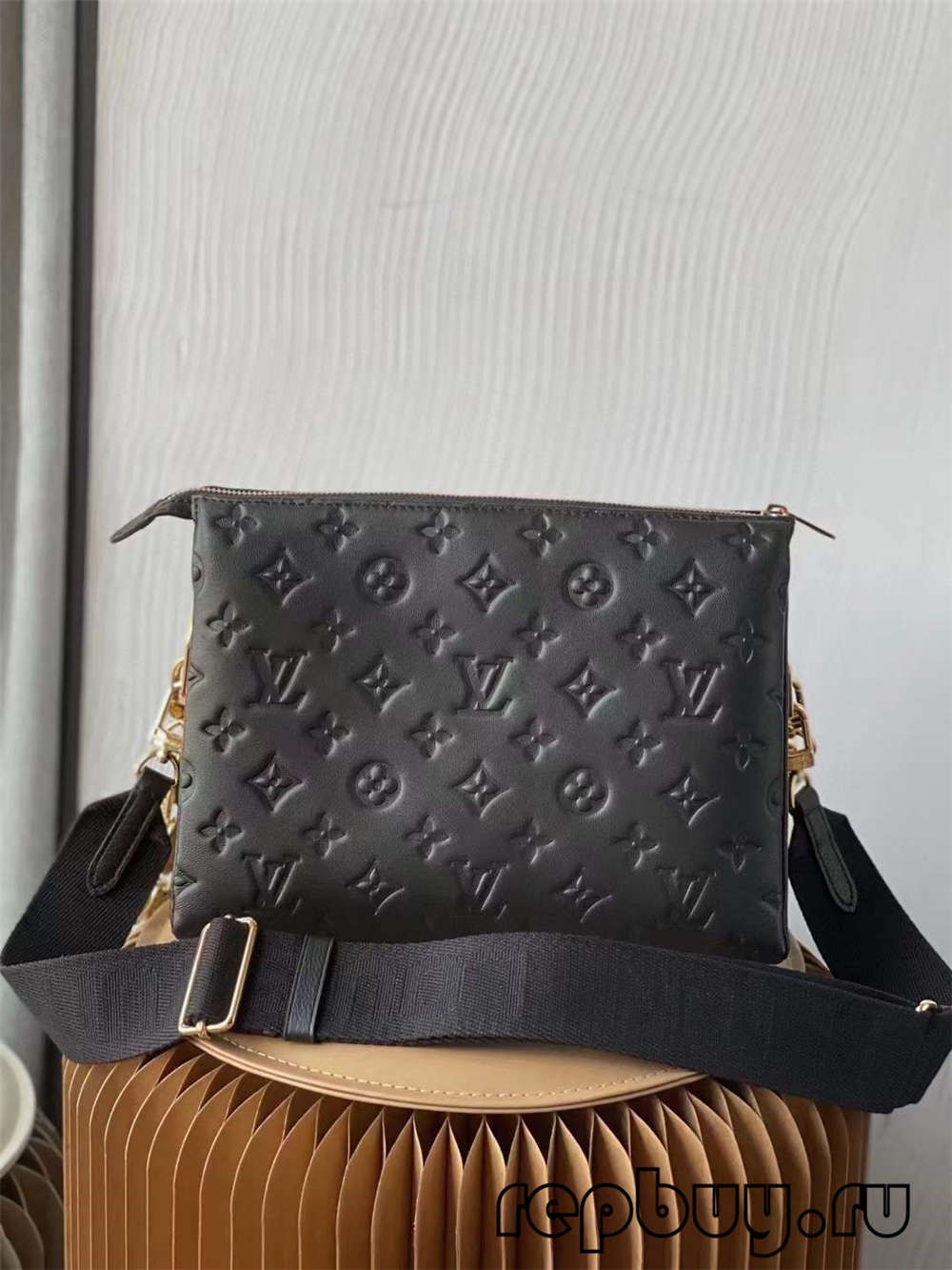 Louis Vuitton COUSSIN M57790 black Best quality replica bag (2022 updated)-Pangalusna kualitas palsu Louis Vuitton Kantong Toko Online, Replica desainer kantong ru Louis Vuitton COUSSIN M57790 black Best quality replica bag (2022 updated)-Pangalusna kualitas palsu Louis Vuitton Kantong Toko Online, Replica desainer kantong ru