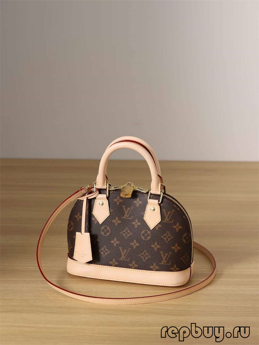 Louis Vuitton M53152 Alma BB yüksək keyfiyyətli replika çantalar (2022 Xüsusi)-Best Quality Fake Louis Vuitton Bag Online Store, Replica designer bag ru