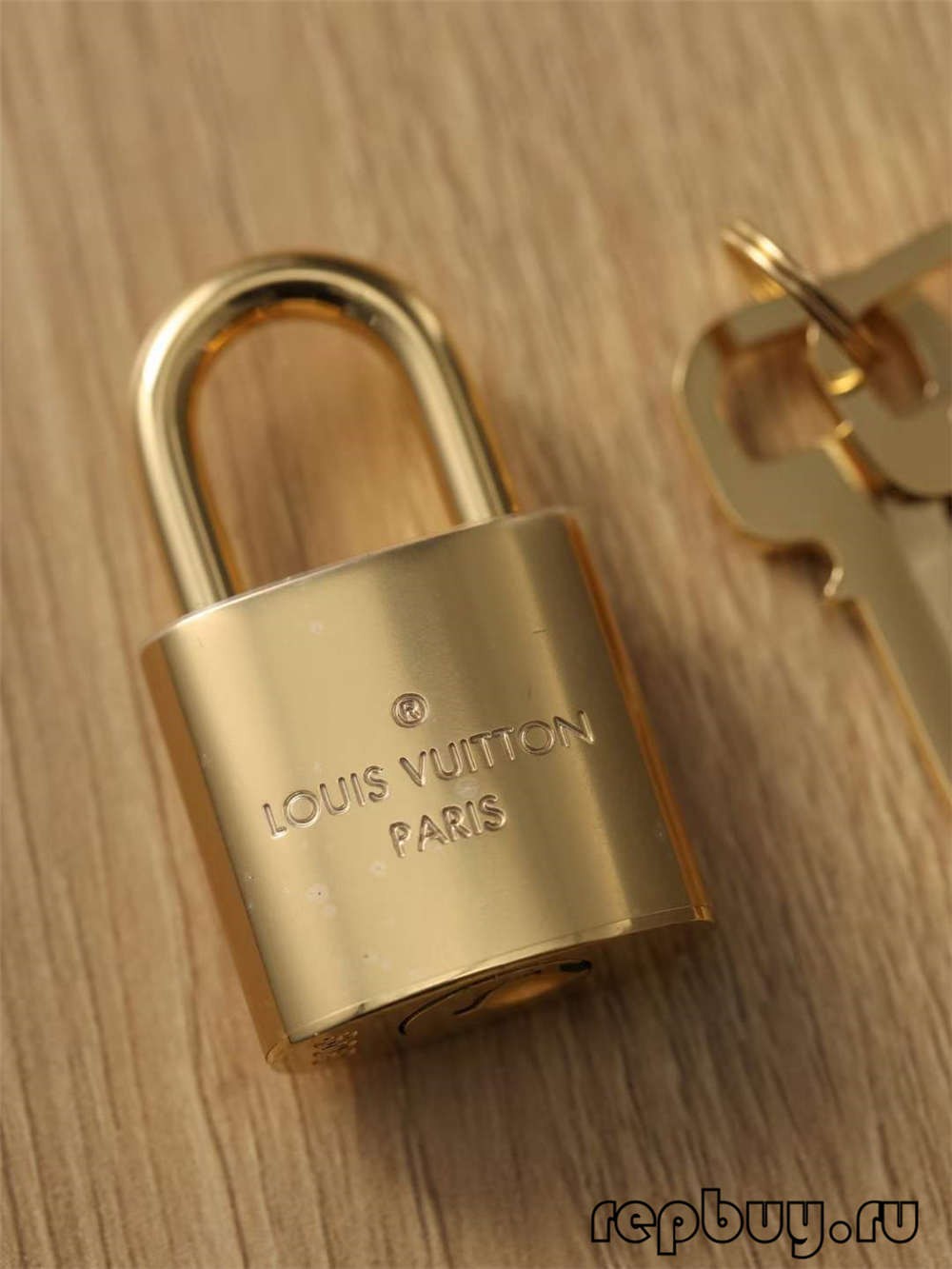 Louis Vuitton M53152 Alma BB yüksək keyfiyyətli replika çantalar (2022 Xüsusi)-Best Quality Fake Louis Vuitton Bag Online Store, Replica designer bag ru