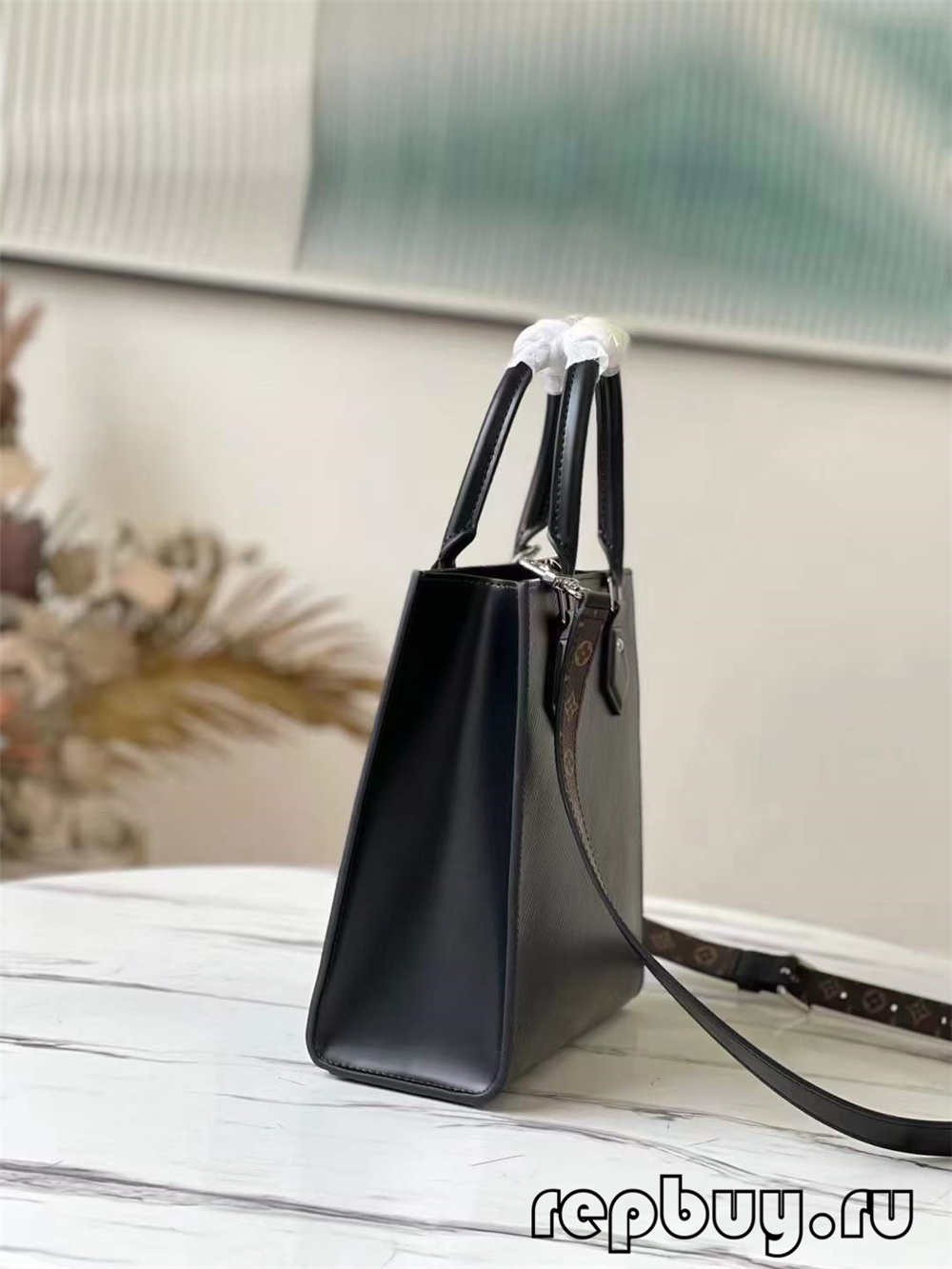 Borsa replica di alta qualità Louis Vuitton M58660 Petit Sac Plat (2022 aggiornato)-Negozio in linea della borsa falsa di Louis Vuitton di migliore qualità, borsa del progettista della replica ru