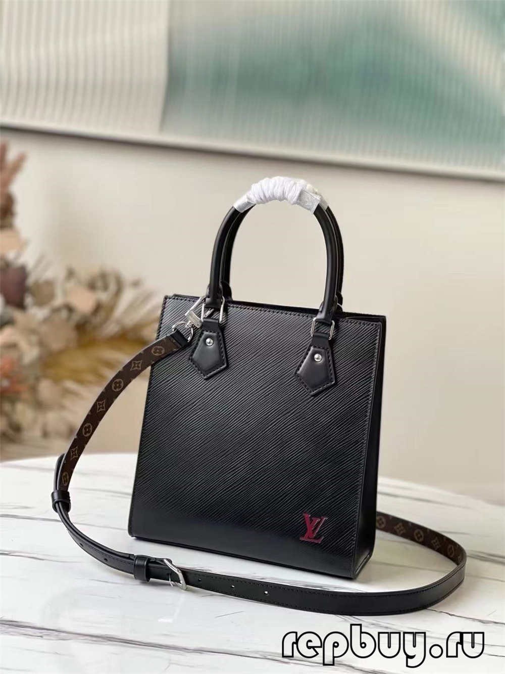 Borsa replica di alta qualità Louis Vuitton M58660 Petit Sac Plat (2022 aggiornato)-Negozio in linea della borsa falsa di Louis Vuitton di migliore qualità, borsa del progettista della replica ru