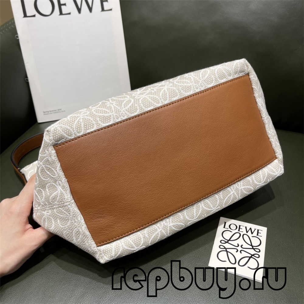 کیسه های کپی Loewe Cubi Anagram با بهترین کیفیت (2022 جدیدترین)-Best Quality Fake Louis Vuitton Bag Online Store, Replica designer bag ru