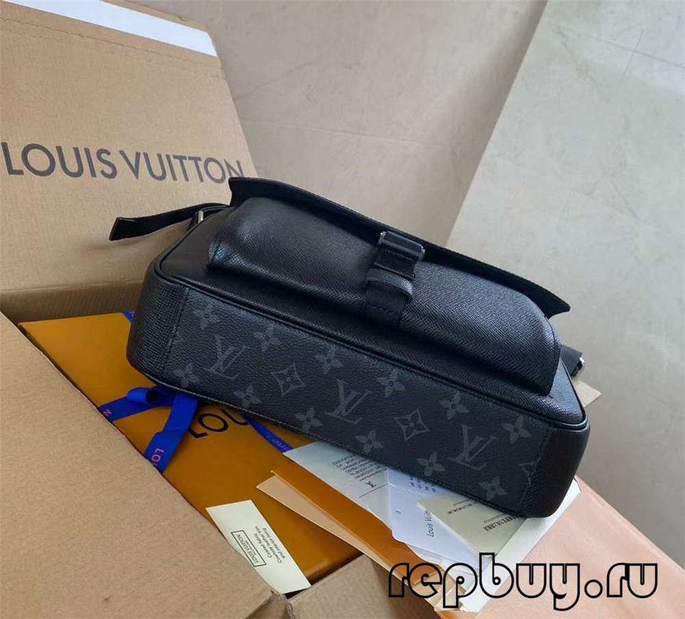 Louis Vuitton NEW Messenger Bag M30746 Kantong réplika kualitas pangsaéna (2022 diropéa)-Pangalusna kualitas palsu Louis Vuitton Kantong Toko Online, Replica desainer kantong ru Louis Vuitton NEW Messenger Bag M30746 Kantong réplika kualitas pangsaéna (2022 diropéa)-Pangalusna kualitas palsu Louis Vuitton Kantong Toko Online, Replica desainer kantong ru