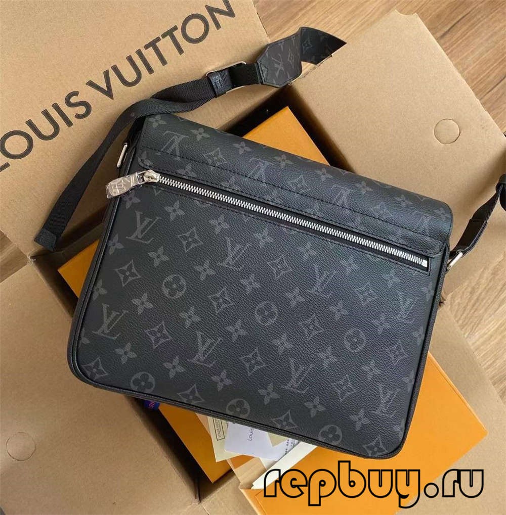 Louis Vuitton NEW Messenger Bag M30746 Kantong réplika kualitas pangsaéna (2022 diropéa)-Pangalusna kualitas palsu Louis Vuitton Kantong Toko Online, Replica desainer kantong ru Louis Vuitton NEW Messenger Bag M30746 Kantong réplika kualitas pangsaéna (2022 diropéa)-Pangalusna kualitas palsu Louis Vuitton Kantong Toko Online, Replica desainer kantong ru