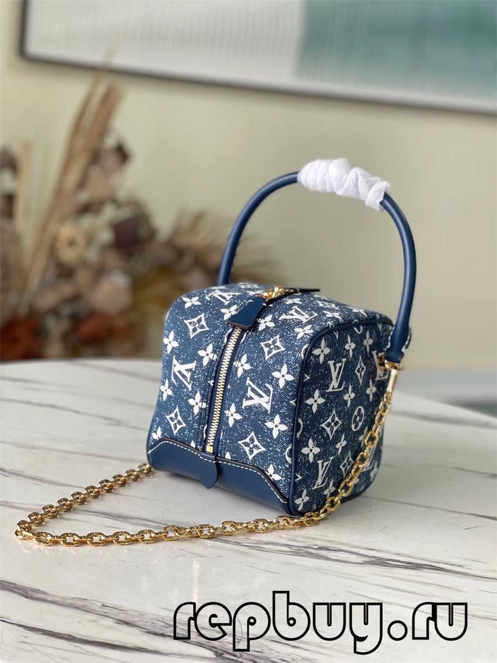 Bagiau atgynhyrchiad o ansawdd gorau Louis Vuitton SQUARE (2022 diweddaraf)-Best Quality Fake Louis Vuitton Bag Online Store, Replica designer bag ru