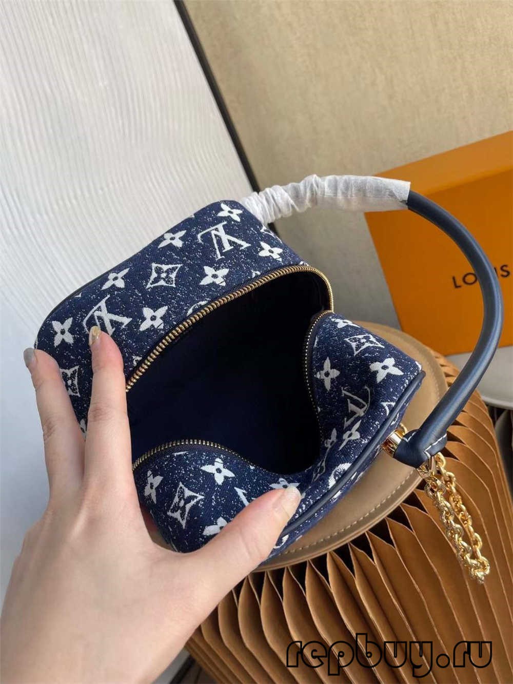 Louis Vuitton SQUARE bag M59611 top quality replica bag (2022 updated)-Labing Maayo nga Kalidad nga Peke nga Louis Vuitton Bag Online Store, Replica designer bag ru