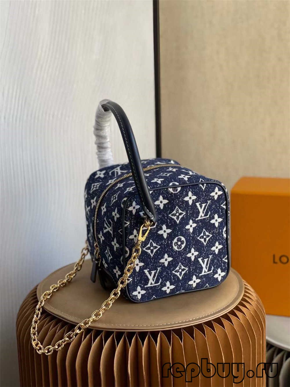Louis Vuitton SQUARE bag M59611 top quality replica bag (2022 updated)-Labing Maayo nga Kalidad nga Peke nga Louis Vuitton Bag Online Store, Replica designer bag ru