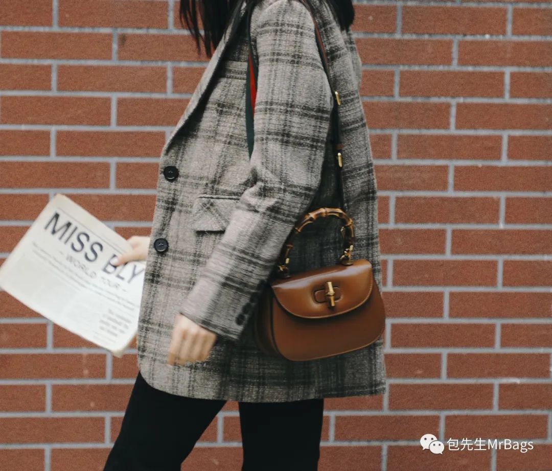 Gucci’s most popular replica designer bag – Gucci Bamboo 1947 (2022 new edition)-Best Quality Fake Louis Vuitton Bag Online Store, Replica designer bag ru Gucci’s most popular replica designer bag – Gucci Bamboo 1947 (2022 new edition)-Best Quality Fake Louis Vuitton Bag Online Store, Replica designer bag ru