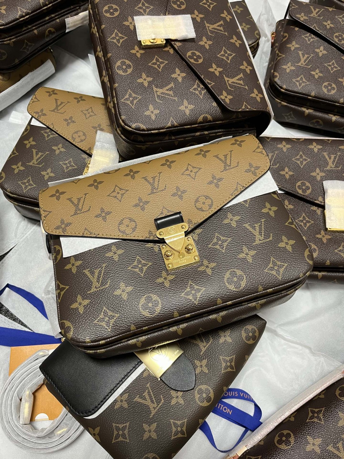Lifetime Must Buy Designer Bag Review——Louis Vuitton M44876 Metis Bag (2022 updated)-Best Quality Fake designer Bag Review, Replica designer bag ru