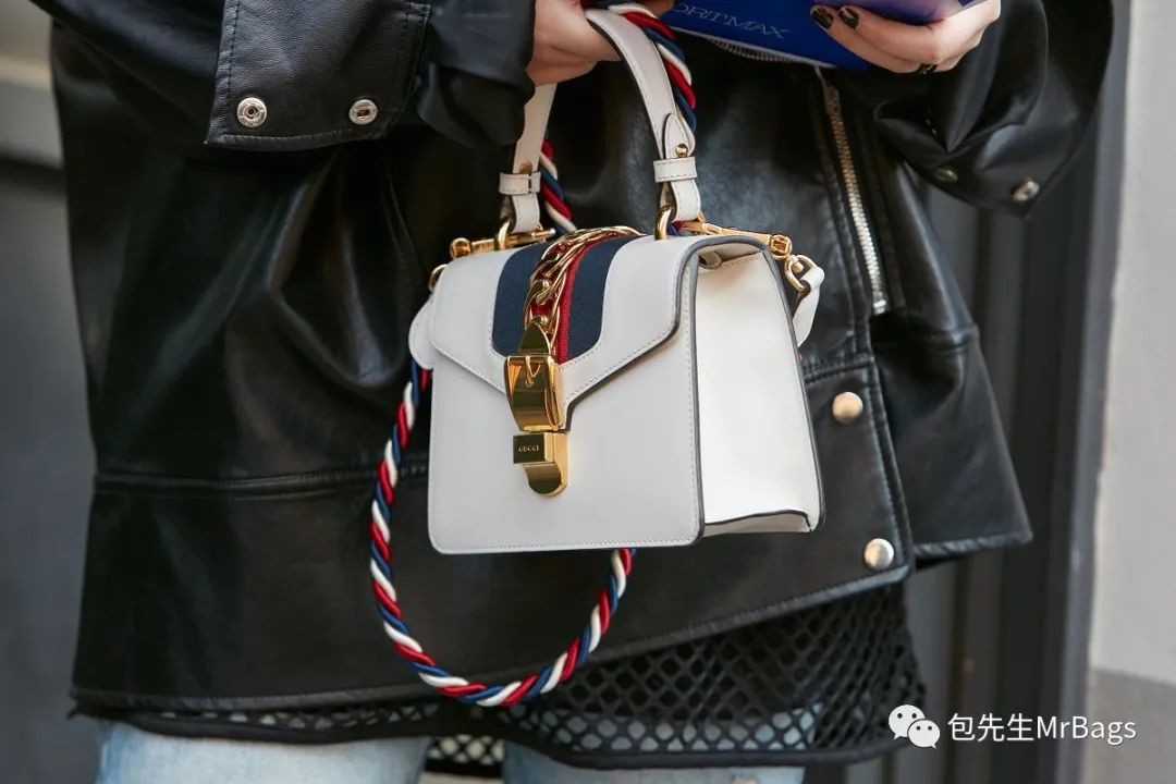 एलेसेन्ड्रो मिशेलले गुच्चीलाई निकाल्यो, जीजी मारमोन्ट र डायोनिससको बारेमा के हो?-Best Quality Fake Louis Vuitton Bag Online Store, Replica designer bag ru एलेसेन्ड्रो मिशेलले गुच्चीलाई निकाल्यो, जीजी मारमोन्ट र डायोनिससको बारेमा के हो?-Best Quality Fake Louis Vuitton Bag Online Store, Replica designer bag ru