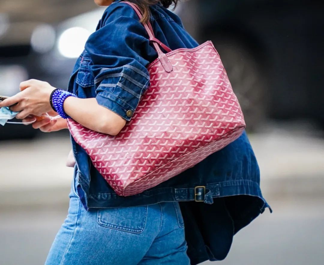 The hottest 13 large bags, which is the most suitable for small girls? (2023 updated)-Best Quality Fake Louis Vuitton Bag Online Store, Replica designer bag ru