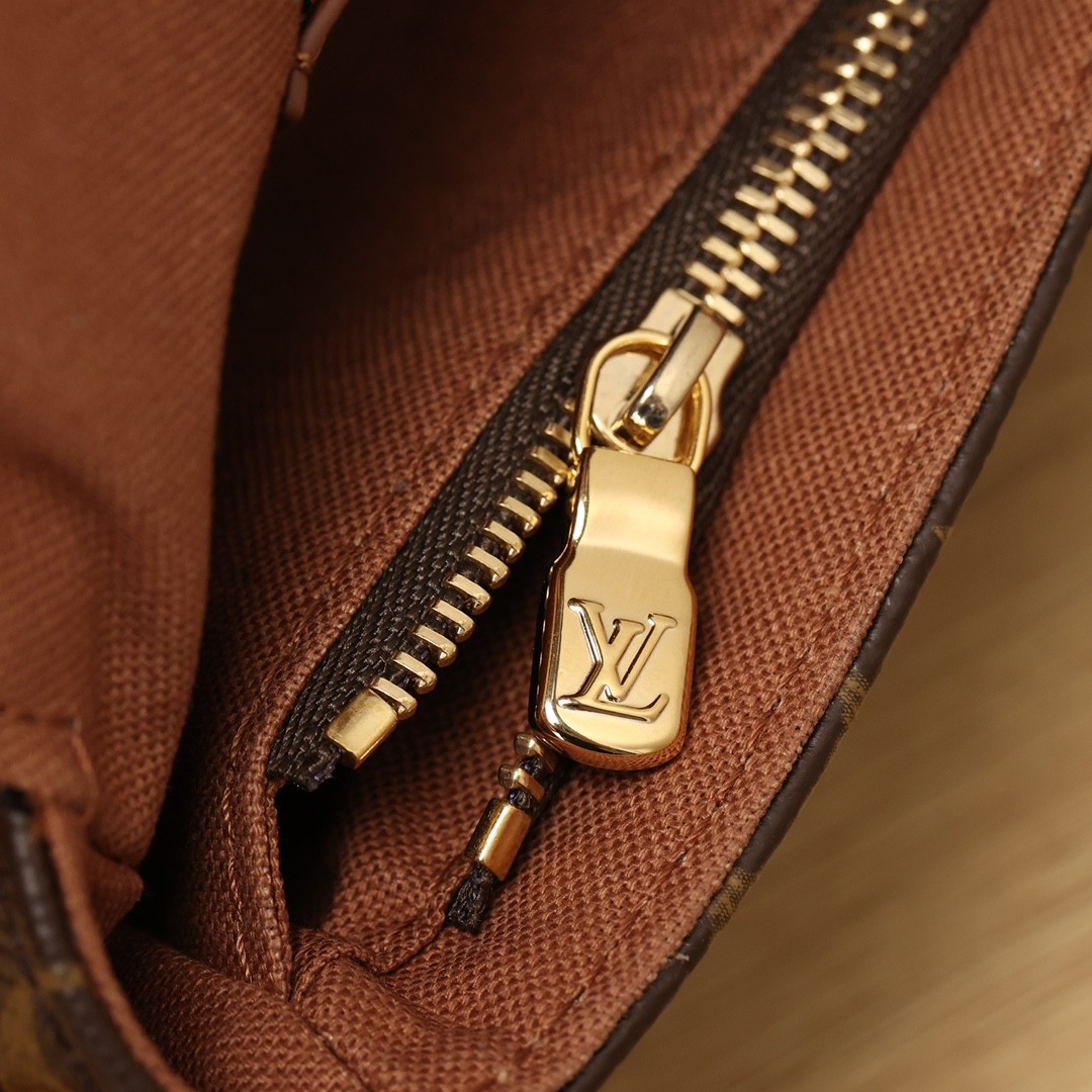 How good quality is a M81911 LOUIS VUITTON WALLET ON CHAIN IVY(2023 new edition)-Pangalusna kualitas palsu Louis Vuitton Kantong Toko Online, Replica desainer kantong ru How good quality is a M81911 LOUIS VUITTON WALLET ON CHAIN IVY(2023 new edition)-Pangalusna kualitas palsu Louis Vuitton Kantong Toko Online, Replica desainer kantong ru