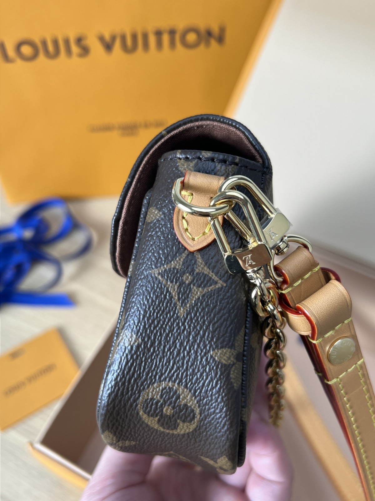 How good quality is a M81911 LOUIS VUITTON WALLET ON CHAIN IVY(2023 new edition)-Pangalusna kualitas palsu Louis Vuitton Kantong Toko Online, Replica desainer kantong ru How good quality is a M81911 LOUIS VUITTON WALLET ON CHAIN IVY(2023 new edition)-Pangalusna kualitas palsu Louis Vuitton Kantong Toko Online, Replica desainer kantong ru