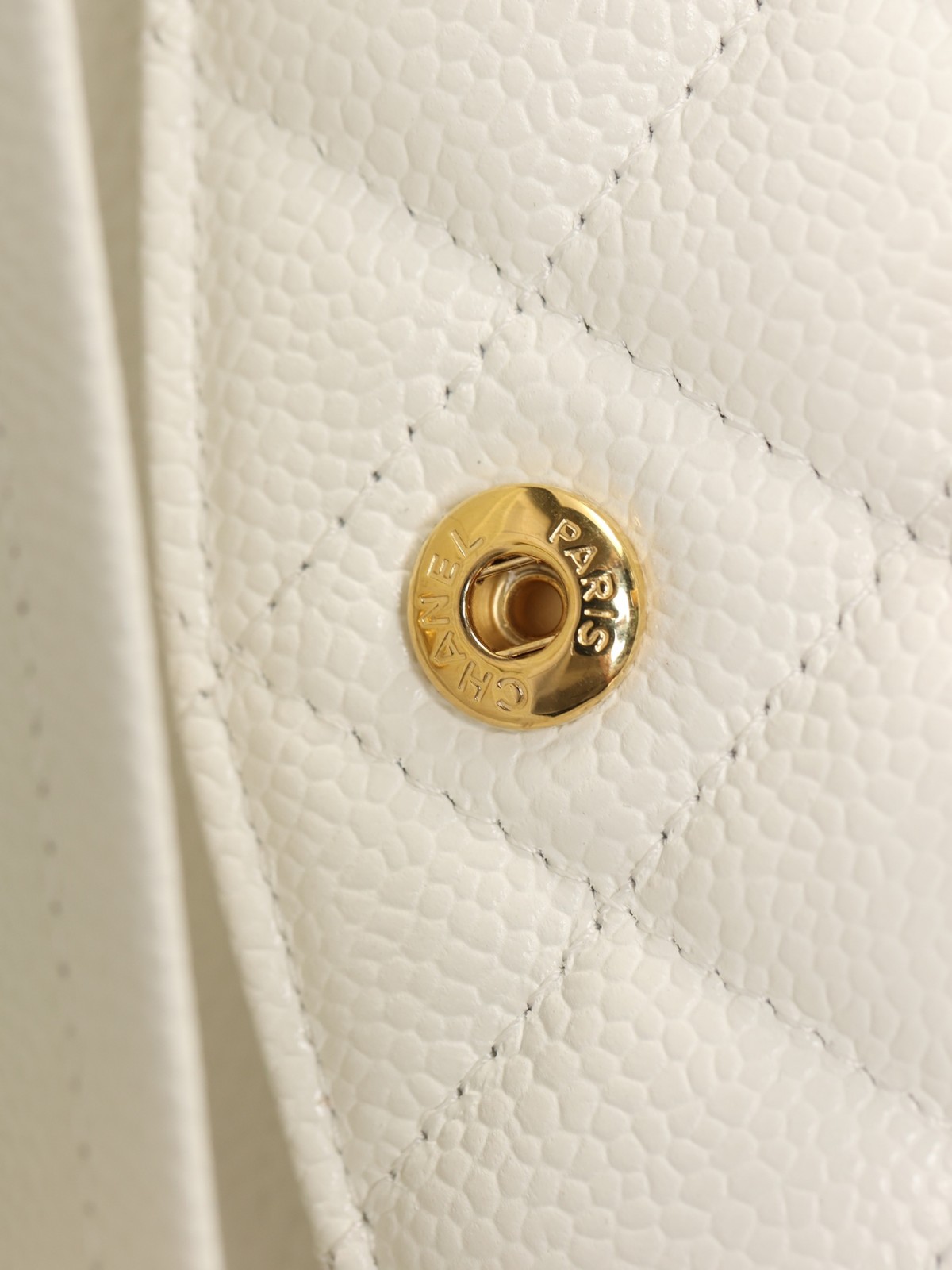 How Good quality is a Best Replica Handbags StoreWhite Chanel Classic Flap bag?(2023 updated)-Pangalusna kualitas palsu Louis Vuitton Kantong Toko Online, Replica desainer kantong ru How Good quality is a Best Replica Handbags StoreWhite Chanel Classic Flap bag?(2023 updated)-Pangalusna kualitas palsu Louis Vuitton Kantong Toko Online, Replica desainer kantong ru