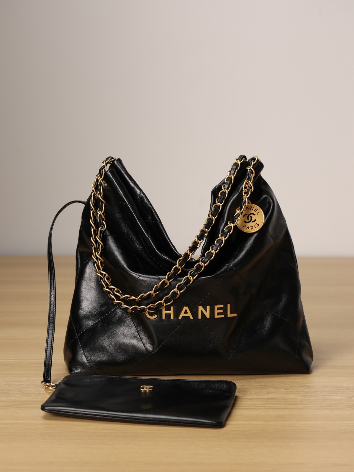 What is highest quality Chanel 22 bag looks like?(2024 June updated)-Bescht Qualitéit Fake Louis Vuitton Bag Online Store, Replica Designer Bag ru What is highest quality Chanel 22 bag looks like?(2024 June updated)-Bescht Qualitéit Fake Louis Vuitton Bag Online Store, Replica Designer Bag ru