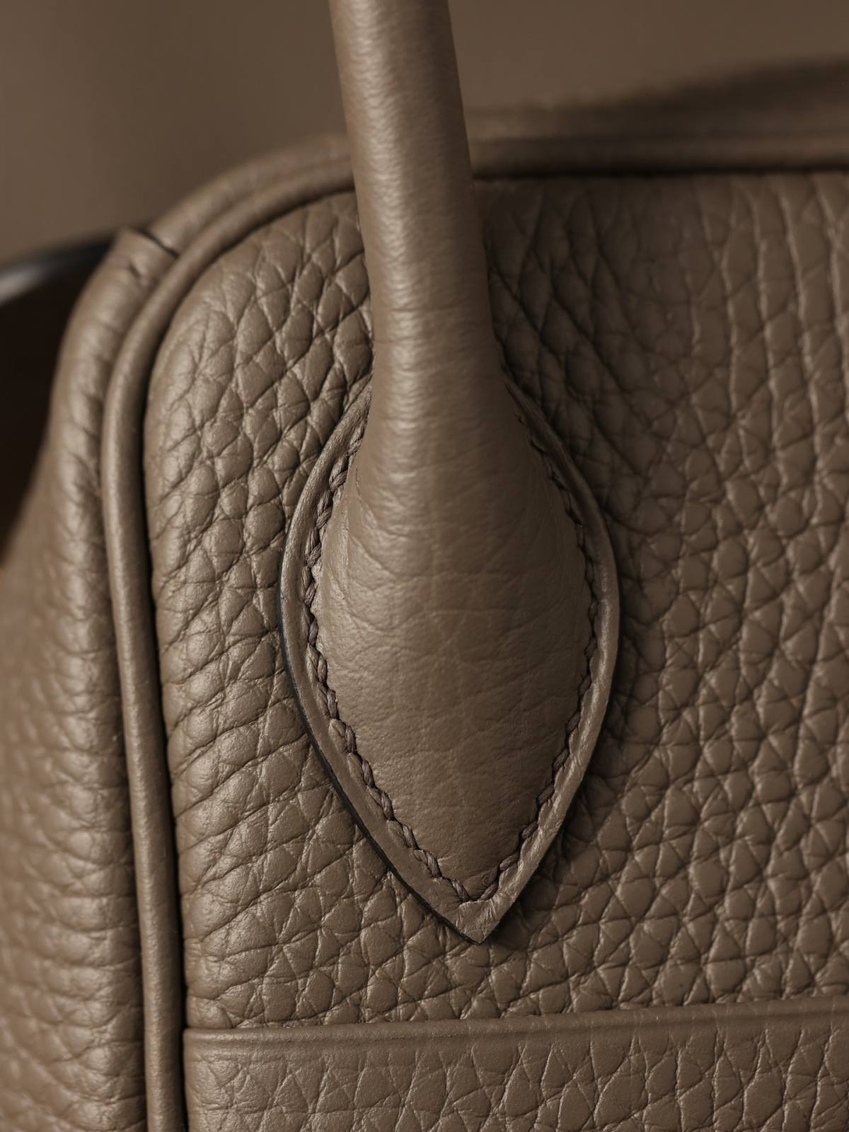 Best Replica Handbags Store15% off and handmade Hermes grey lindy 26 full review (2024 Nov updated)-Molemo ka ho Fetisisa Lebenkele la Lebenkele la Marang-rang la Fake Louis Vuitton, Replica designer bag ru