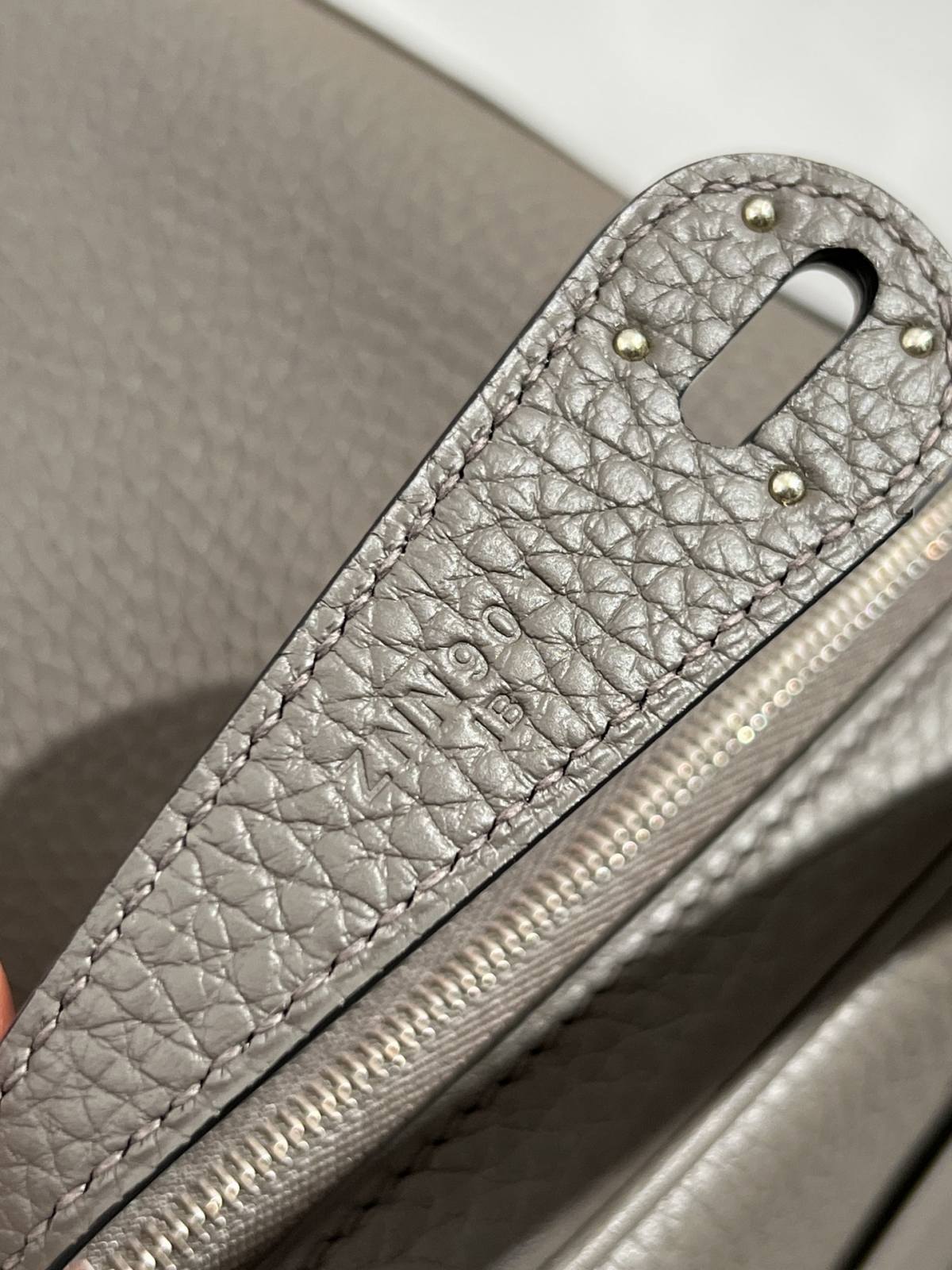 Best Replica Handbags Store15% off and handmade Hermes grey lindy 26 full review (2024 Nov updated)-Molemo ka ho Fetisisa Lebenkele la Lebenkele la Marang-rang la Fake Louis Vuitton, Replica designer bag ru