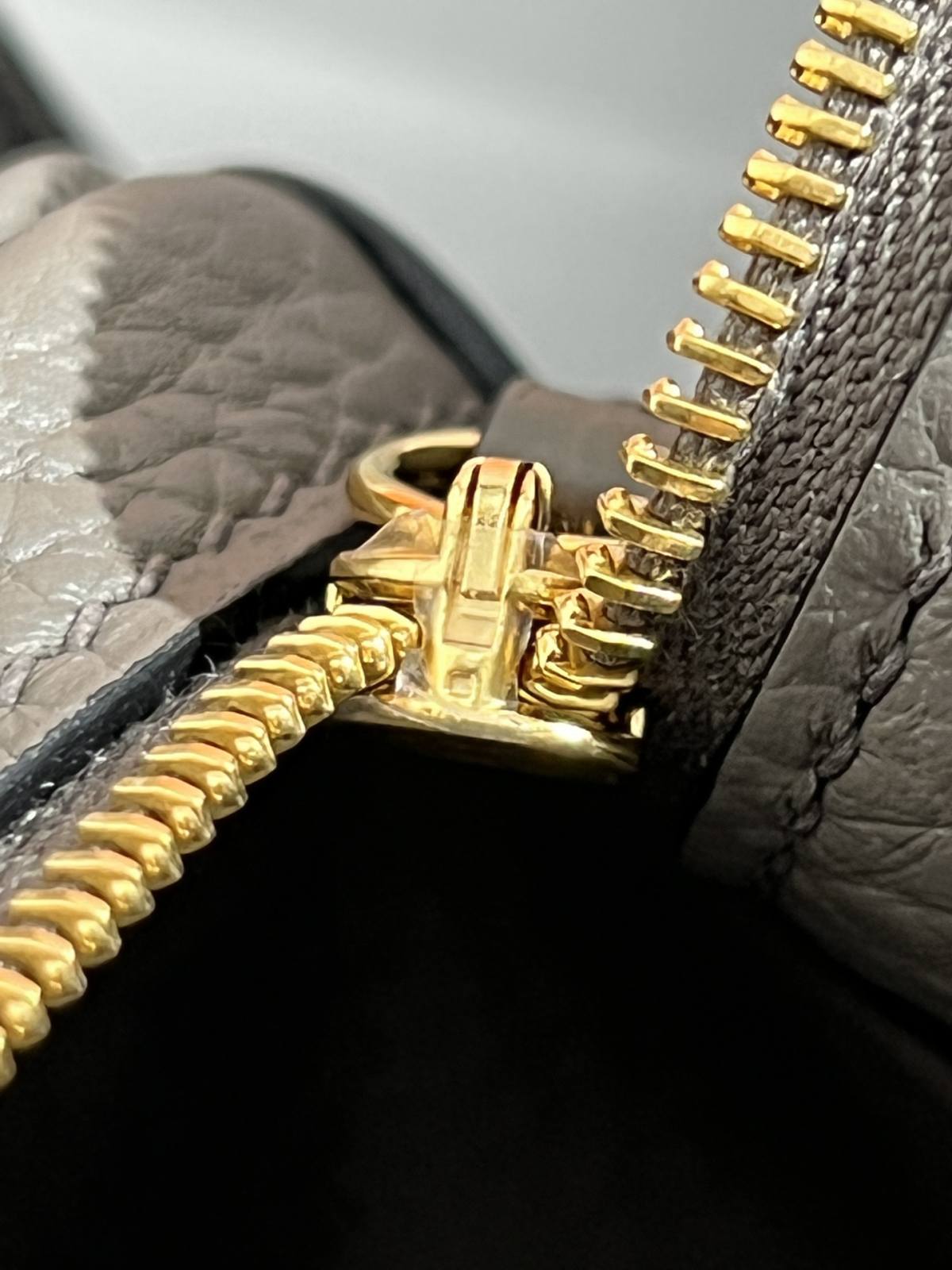 Best Replica Handbags Store15% off and handmade Hermes grey lindy 26 full review (2024 Nov updated)-Molemo ka ho Fetisisa Lebenkele la Lebenkele la Marang-rang la Fake Louis Vuitton, Replica designer bag ru