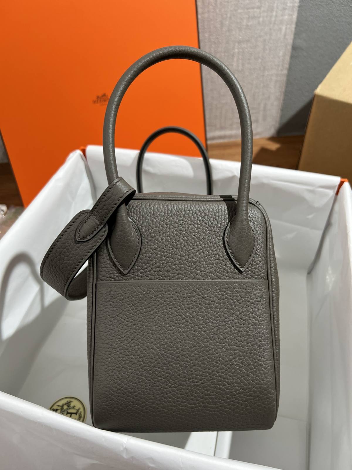 Best Replica Handbags Store15% off and handmade Hermes grey lindy 26 full review (2024 Nov updated)-Molemo ka ho Fetisisa Lebenkele la Lebenkele la Marang-rang la Fake Louis Vuitton, Replica designer bag ru