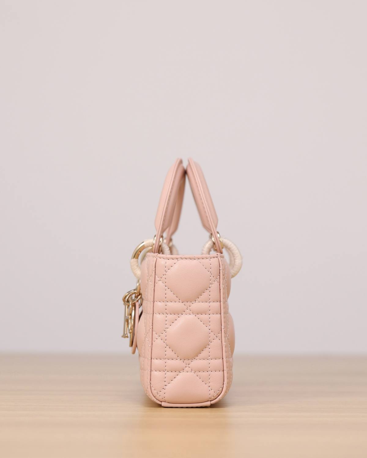 Best Replica Handbags Storesuper replica Lady Dior D Joy pink bag review(2025 July updated)-Best Quality Fake Louis Vuitton Bag Online Store, Replica designer bag ru