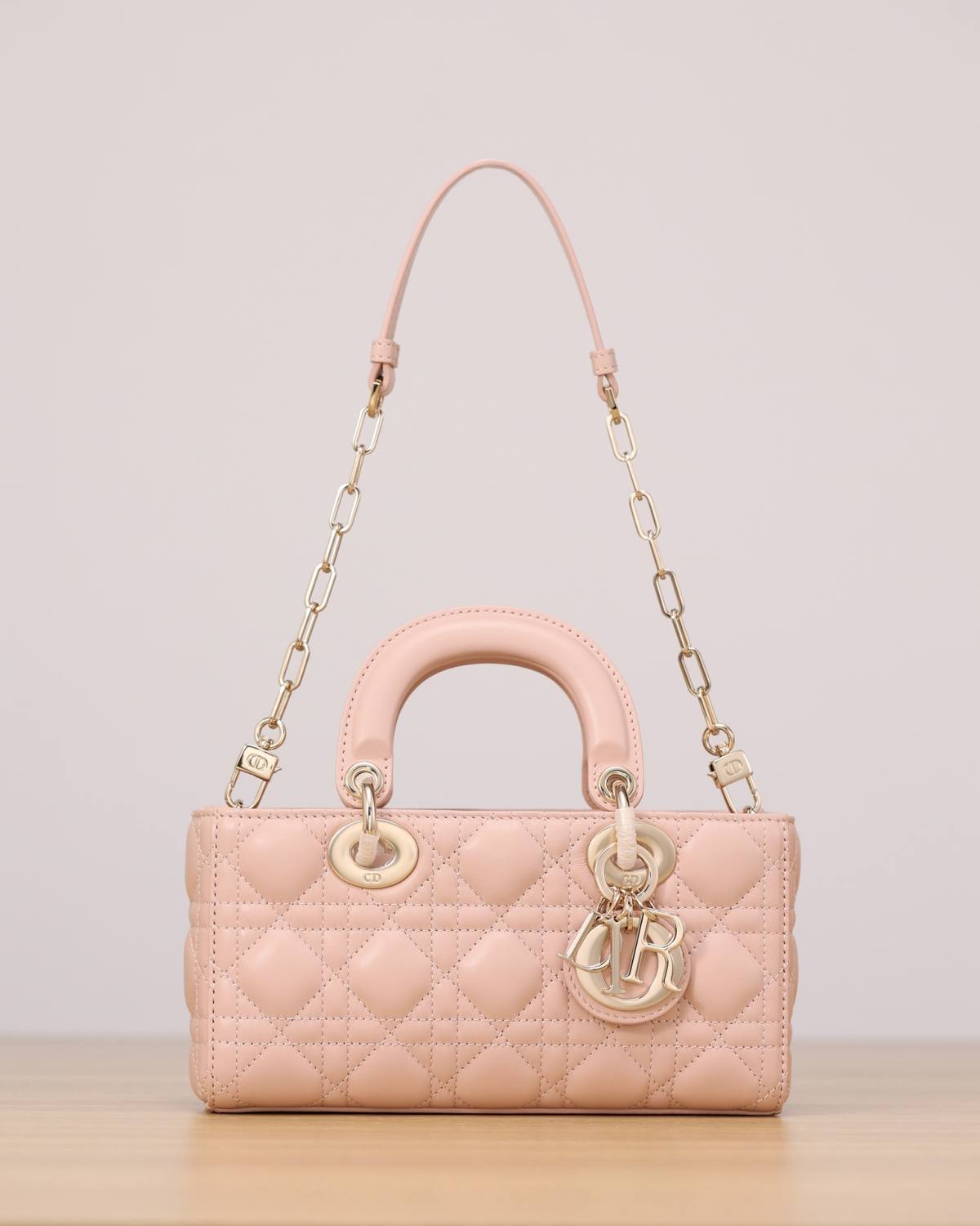 Best Replica Handbags Storesuper replica Lady Dior D Joy pink bag review(2025 July updated)-Best Quality Fake Louis Vuitton Bag Online Store, Replica designer bag ru