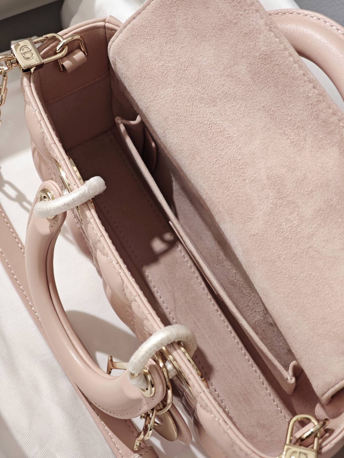 Best Replica Handbags Storesuper replica Lady Dior D Joy pink bag review(2025 July updated)-Best Quality Fake Louis Vuitton Bag Online Store, Replica designer bag ru