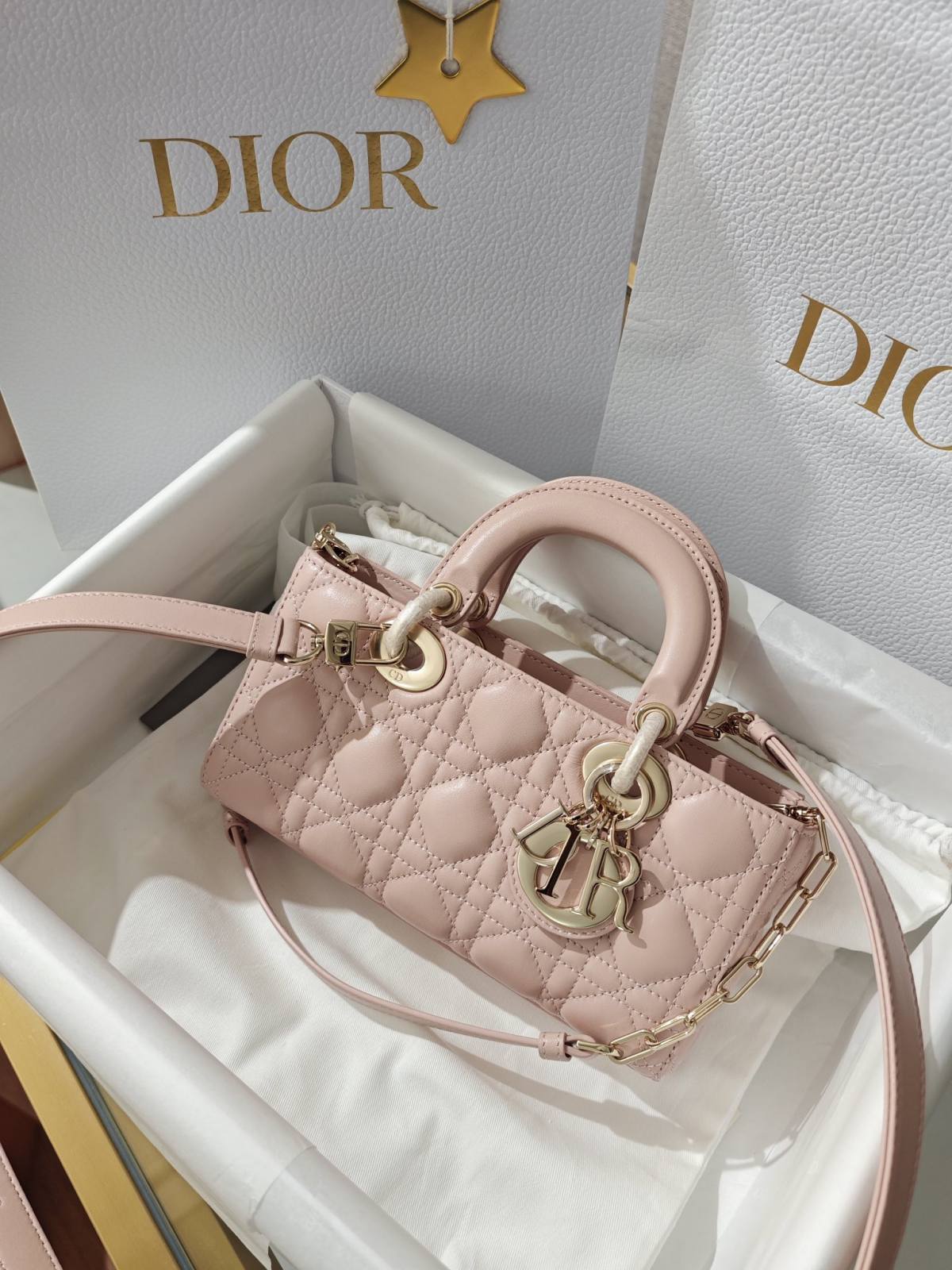 Best Replica Handbags Storesuper replica Lady Dior D Joy pink bag review(2025 July updated)-Best Quality Fake Louis Vuitton Bag Online Store, Replica designer bag ru