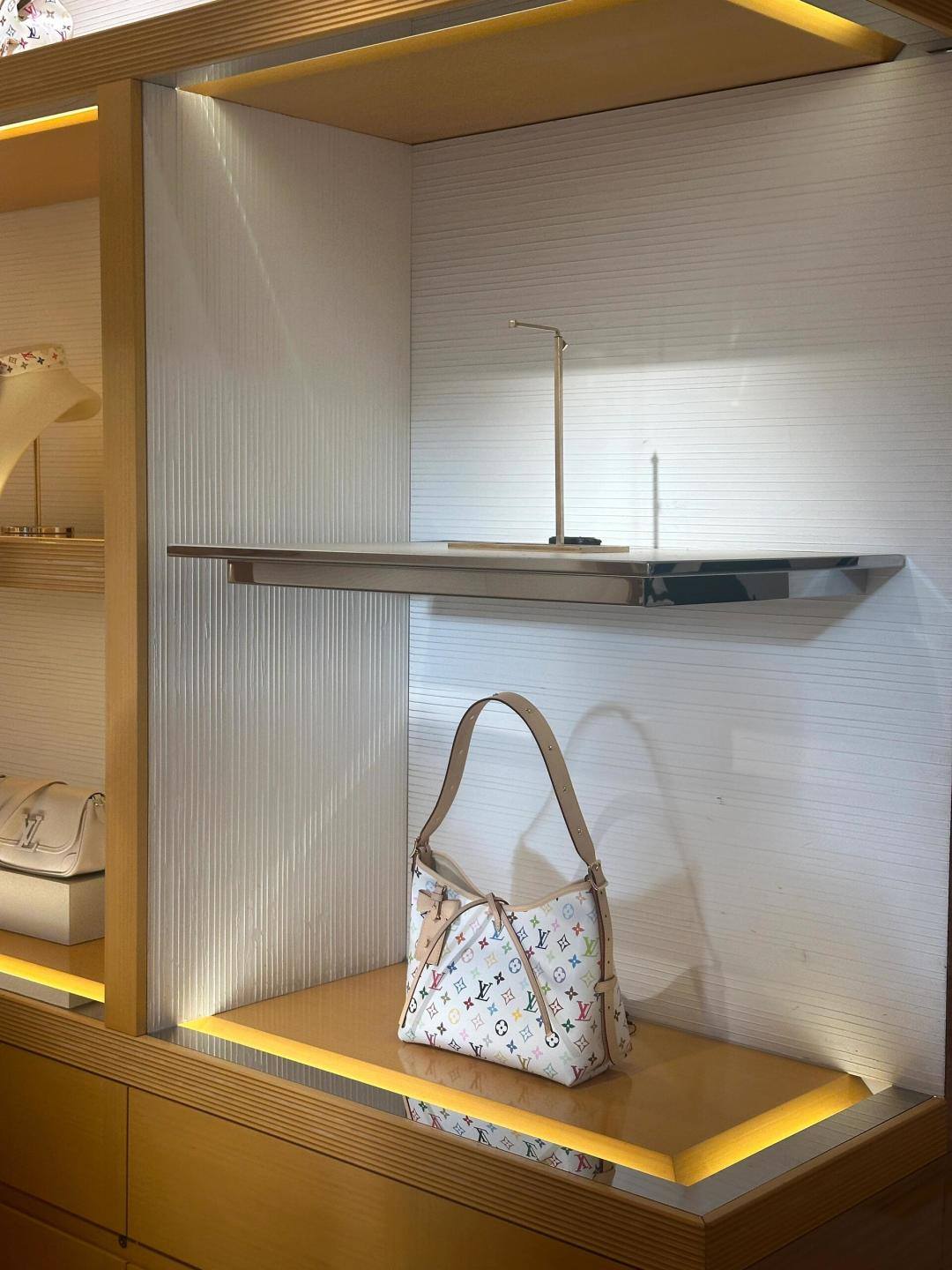 Best Replica Handbags Storebuys an Authentic Louis Vuitton Carryall white monogram bag(Oct 2025 updated)-Best Quality Fake Louis Vuitton Bag Online Store, Replica designer bag ru