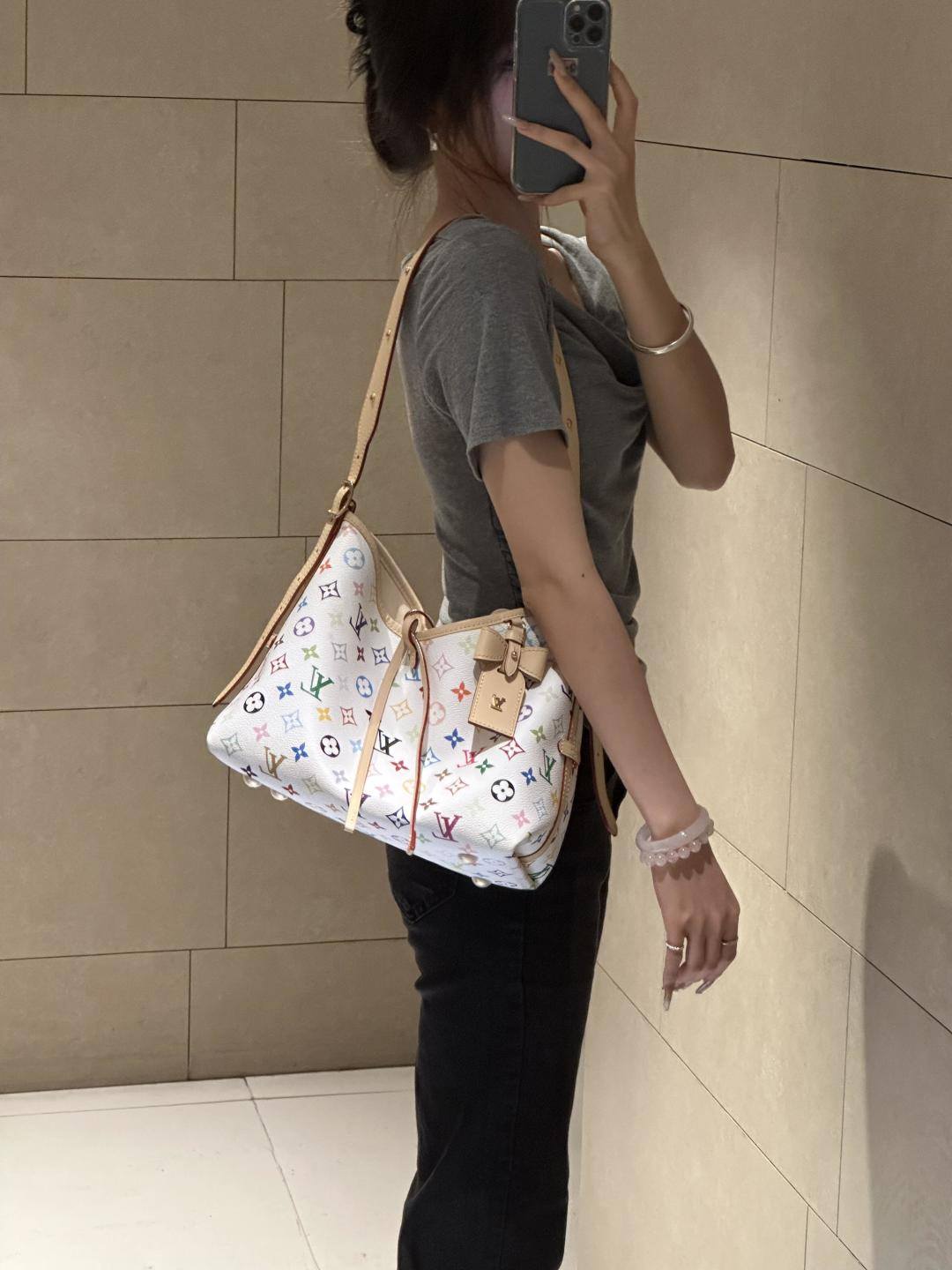 Best Replica Handbags Storebuys an Authentic Louis Vuitton Carryall white monogram bag(Oct 2025 updated)-Best Quality Fake Louis Vuitton Bag Online Store, Replica designer bag ru
