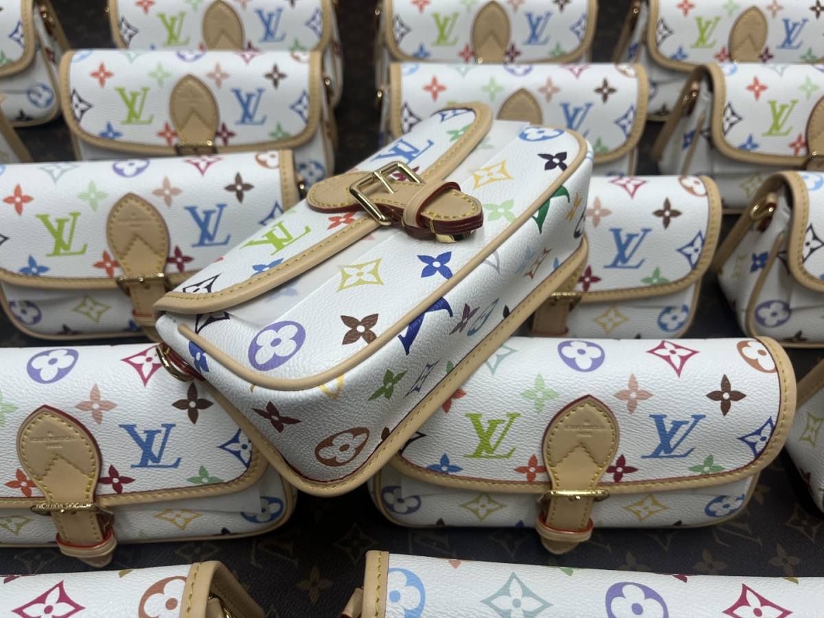 Best Replica Handbags StoreSuper replica Louis Vuitton Diana bag in white monogram(Oct 2025 updated)-အရည်အသွေးအကောင်းဆုံးအတု Louis Vuitton Bag အွန်လိုင်းစတိုး၊ ပုံစံတူဒီဇိုင်နာအိတ် ru Best Replica Handbags StoreSuper replica Louis Vuitton Diana bag in white monogram(Oct 2025 updated)-အရည်အသွေးအကောင်းဆုံးအတု Louis Vuitton Bag အွန်လိုင်းစတိုး၊ ပုံစံတူဒီဇိုင်နာအိတ် ru
