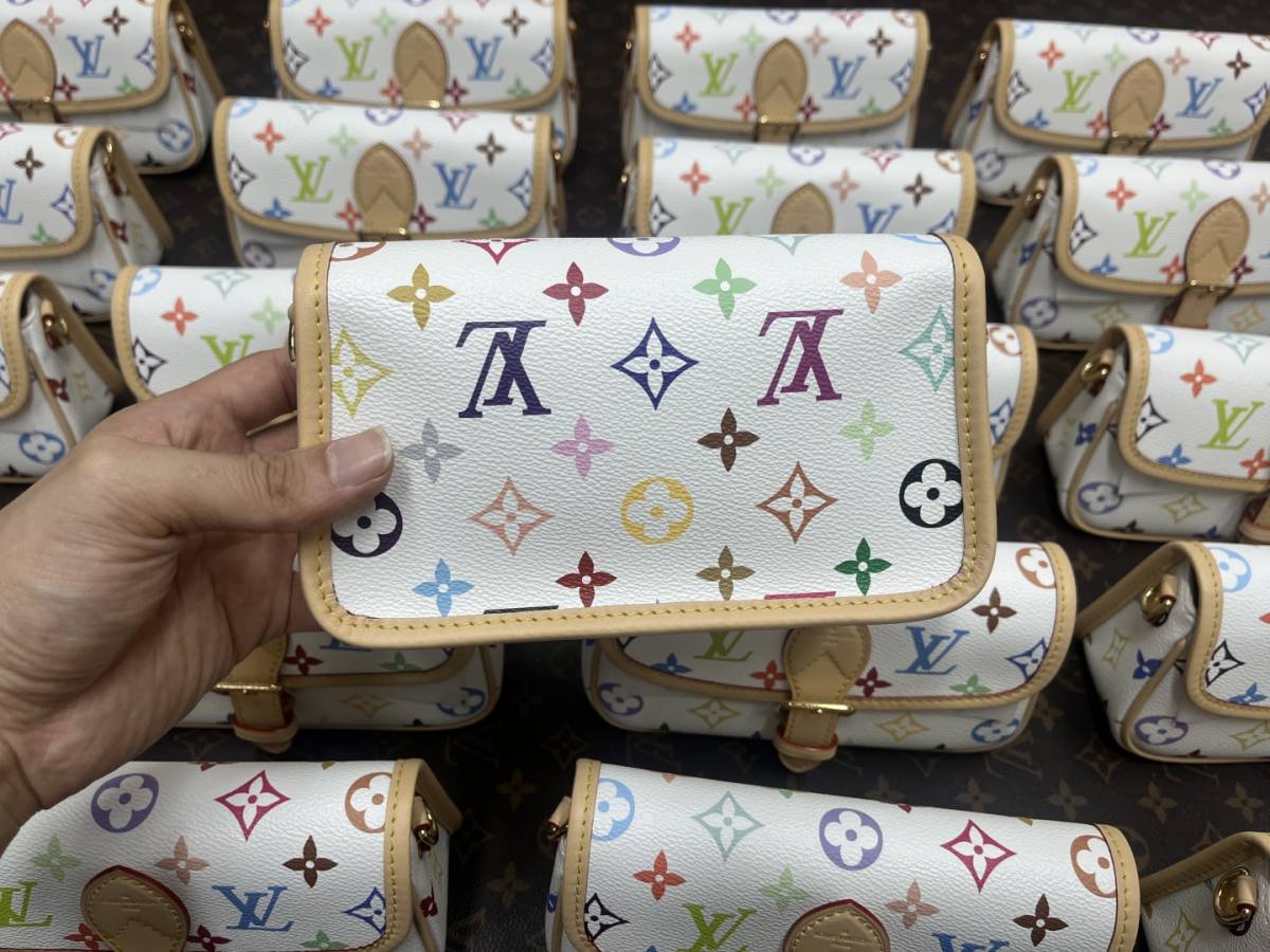 Best Replica Handbags StoreSuper replica Louis Vuitton Diana bag in white monogram(Oct 2025 updated)-အရည်အသွေးအကောင်းဆုံးအတု Louis Vuitton Bag အွန်လိုင်းစတိုး၊ ပုံစံတူဒီဇိုင်နာအိတ် ru Best Replica Handbags StoreSuper replica Louis Vuitton Diana bag in white monogram(Oct 2025 updated)-အရည်အသွေးအကောင်းဆုံးအတု Louis Vuitton Bag အွန်လိုင်းစတိုး၊ ပုံစံတူဒီဇိုင်နာအိတ် ru