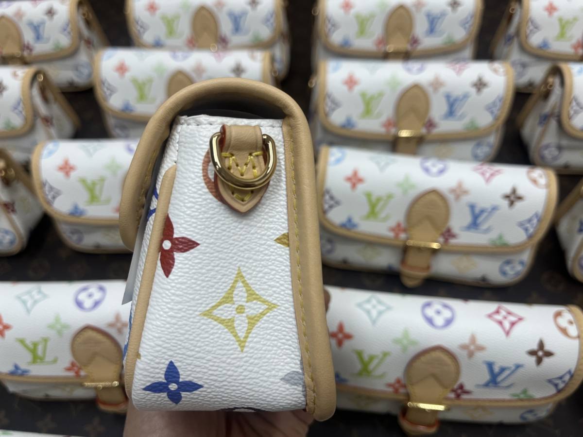 Best Replica Handbags StoreSuper replica Louis Vuitton Diana bag in white monogram(Oct 2025 updated)-အရည်အသွေးအကောင်းဆုံးအတု Louis Vuitton Bag အွန်လိုင်းစတိုး၊ ပုံစံတူဒီဇိုင်နာအိတ် ru Best Replica Handbags StoreSuper replica Louis Vuitton Diana bag in white monogram(Oct 2025 updated)-အရည်အသွေးအကောင်းဆုံးအတု Louis Vuitton Bag အွန်လိုင်းစတိုး၊ ပုံစံတူဒီဇိုင်နာအိတ် ru