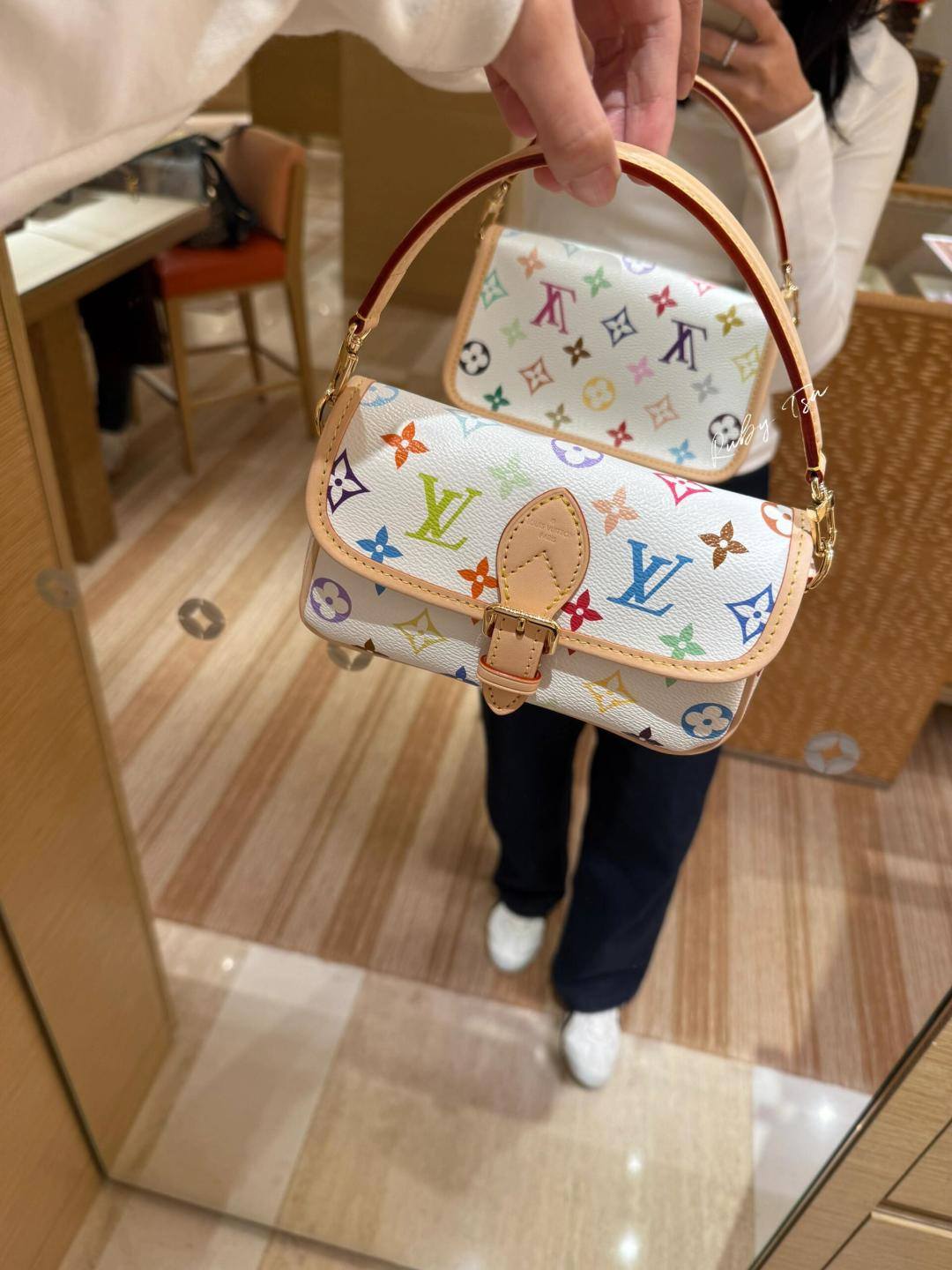 Best Replica Handbags StoreSuper replica Louis Vuitton Diana bag in white monogram(Oct 2025 updated)-အရည်အသွေးအကောင်းဆုံးအတု Louis Vuitton Bag အွန်လိုင်းစတိုး၊ ပုံစံတူဒီဇိုင်နာအိတ် ru Best Replica Handbags StoreSuper replica Louis Vuitton Diana bag in white monogram(Oct 2025 updated)-အရည်အသွေးအကောင်းဆုံးအတု Louis Vuitton Bag အွန်လိုင်းစတိုး၊ ပုံစံတူဒီဇိုင်နာအိတ် ru