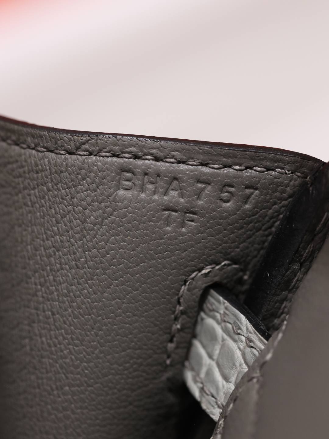 Best Replica Handbags Storehandmade Hermes Birkin 25 grey bag togo review(Oct 2025 updated)-Paras laatu väärennetty Louis Vuitton laukku verkkokauppa, replika suunnittelija laukku ru