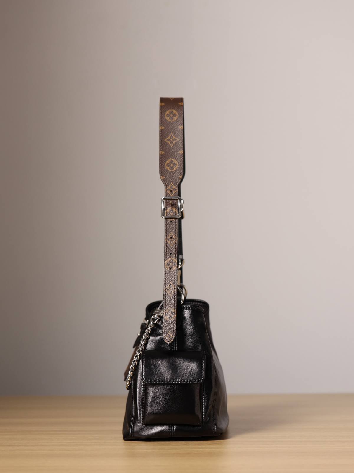 Best Replica Handbags StoreSuper replica Louis Vuitton Carryall Dark bag new comming(Oct 2025 updated)-Best Quality Fake Louis Vuitton Bag Online Store, Replica designer bag ru