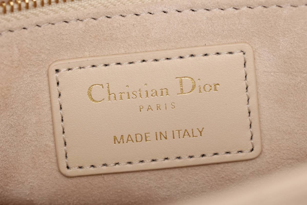 Best Replica Handbags StoreSuper replica Lady Dior bag in beige review(Oct 2025 updated)-ຄຸນະພາບທີ່ດີທີ່ສຸດ Fake Louis Vuitton Bag Online Store, Replica designer bag ru