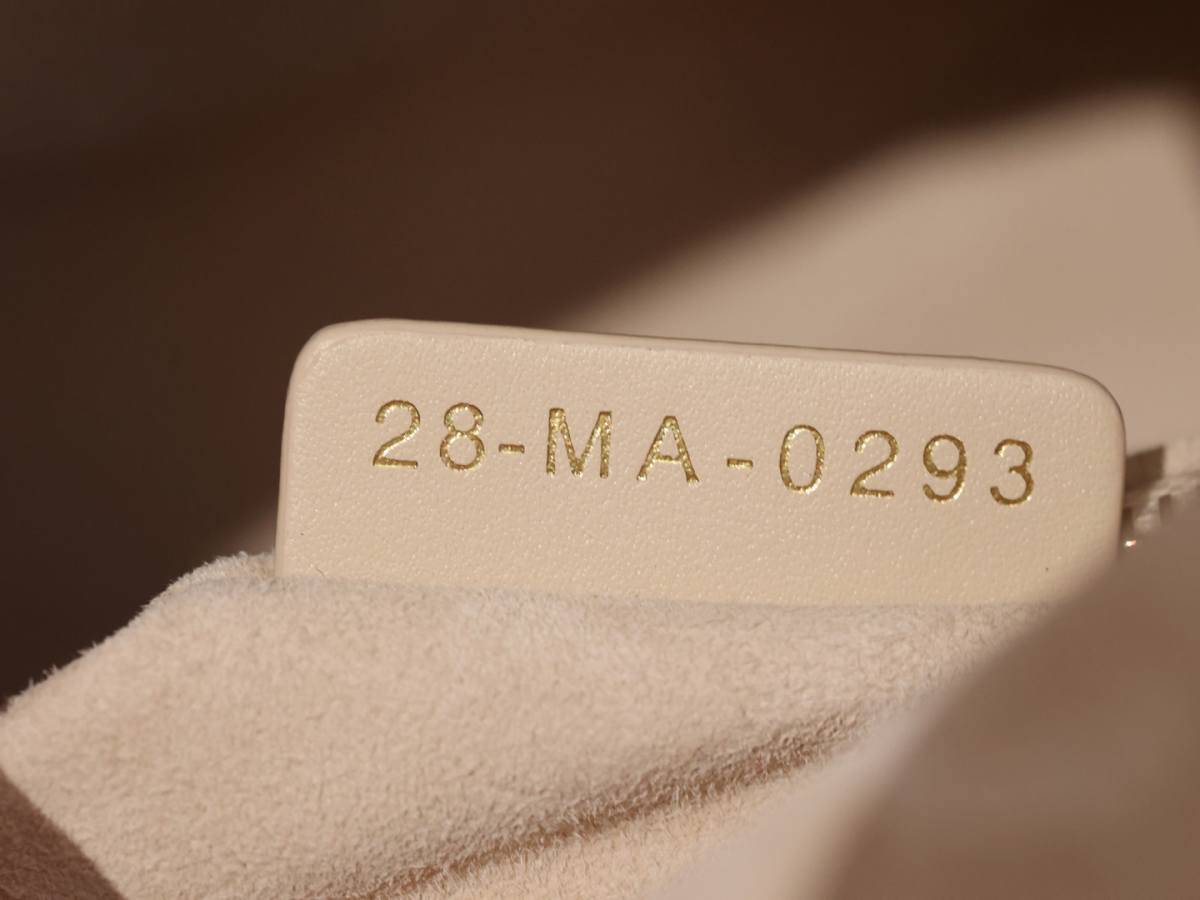 Best Replica Handbags StoreSuper replica Lady Dior bag in beige review(Oct 2025 updated)-ຄຸນະພາບທີ່ດີທີ່ສຸດ Fake Louis Vuitton Bag Online Store, Replica designer bag ru