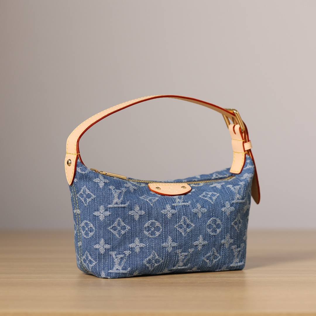Best Replica Handbags StoreSuper replica Louis Vuitton M82949 Hills pochette in Denim review(Nov 2025 updated)-Best Quality Fake Louis Vuitton Bag Online Store, Replica designer bag ru