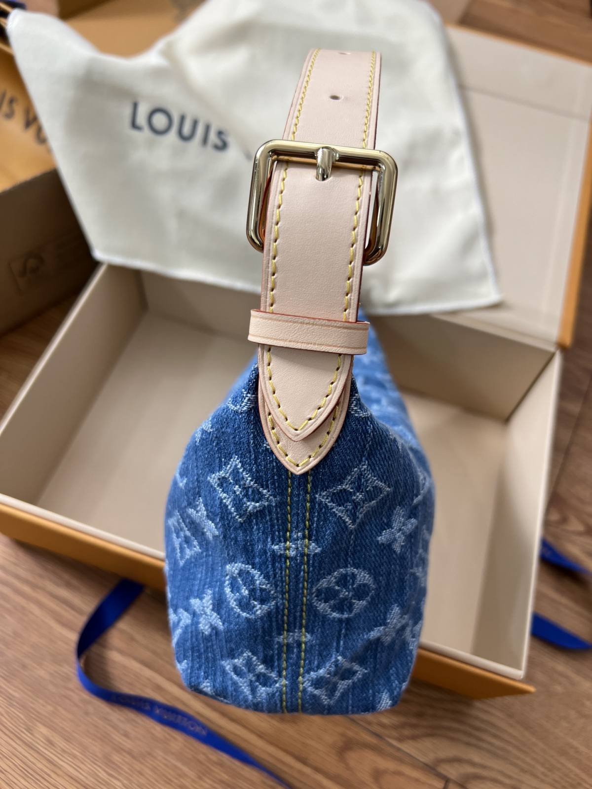 Best Replica Handbags StoreSuper replica Louis Vuitton M82949 Hills pochette in Denim review(Nov 2025 updated)-Best Quality Fake Louis Vuitton Bag Online Store, Replica designer bag ru