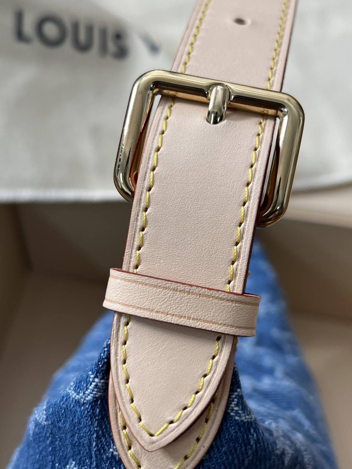 Best Replica Handbags StoreSuper replica Louis Vuitton M82949 Hills pochette in Denim review(Nov 2025 updated)-Best Quality Fake Louis Vuitton Bag Online Store, Replica designer bag ru