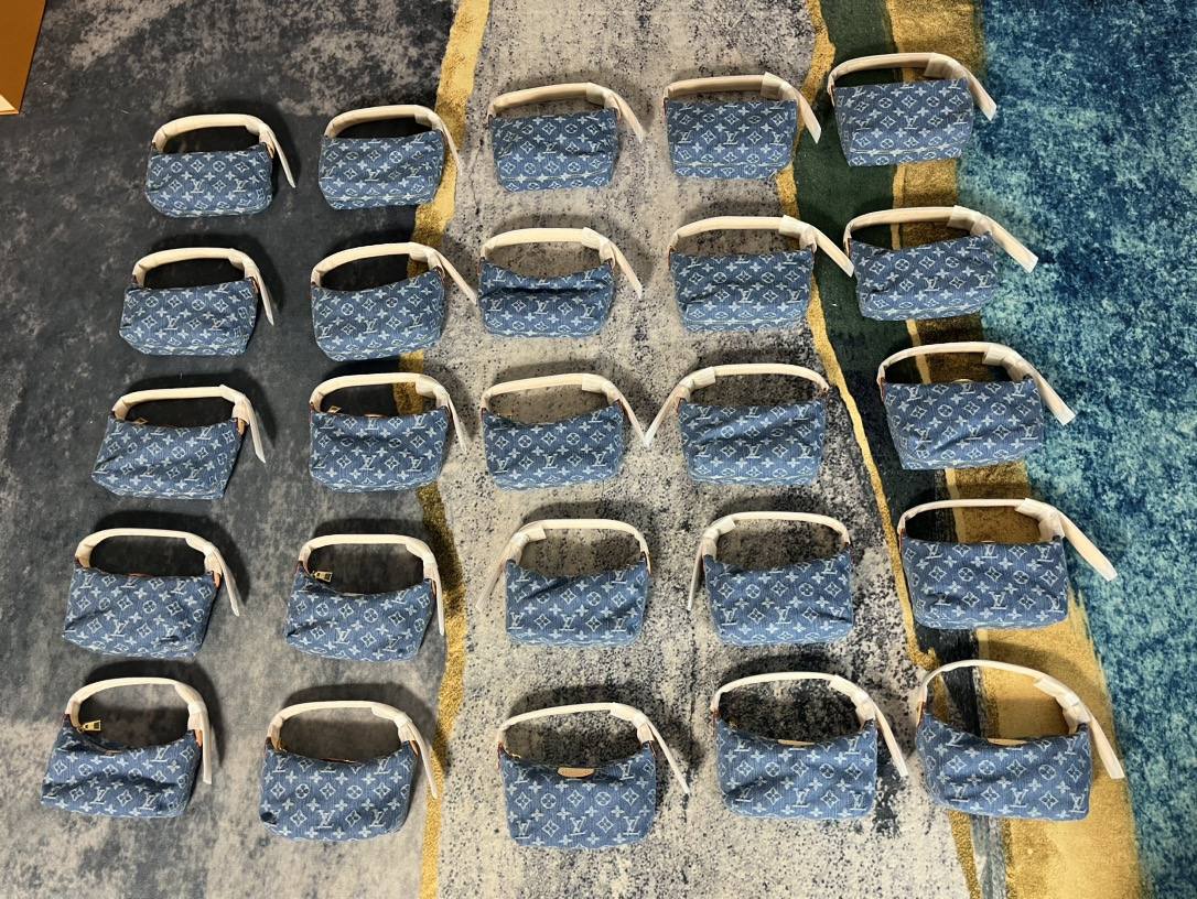 Best Replica Handbags StoreSuper replica Louis Vuitton M82949 Hills pochette in Denim review(Nov 2025 updated)-Best Quality Fake Louis Vuitton Bag Online Store, Replica designer bag ru