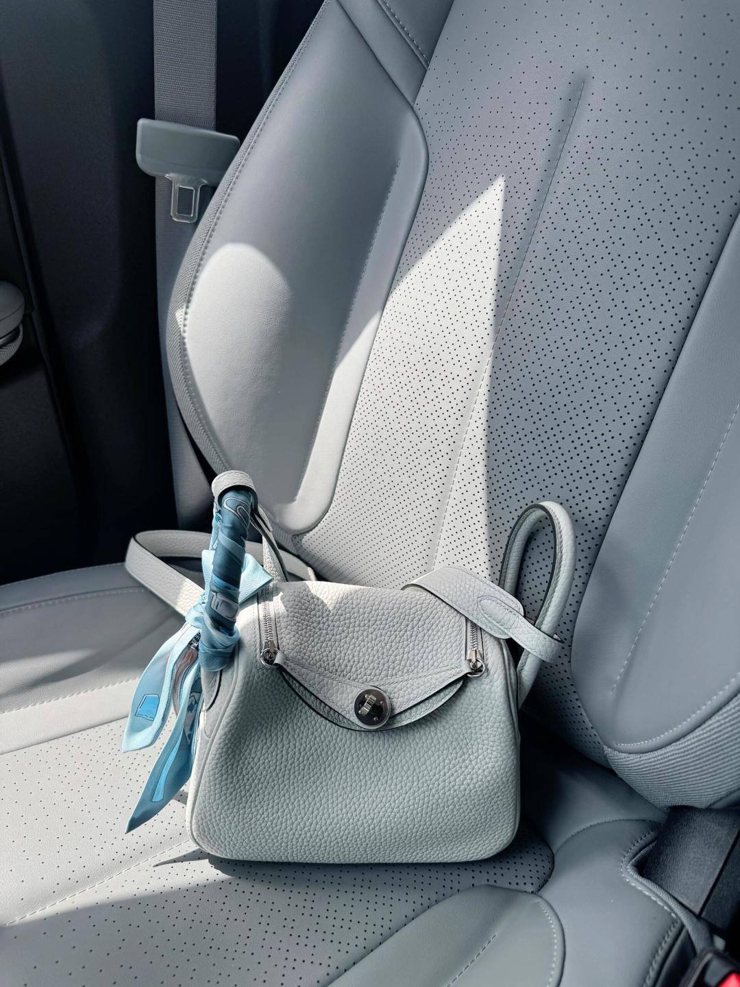 Best Replica Handbags Storefully handmade Mini Lindy 19cm in light blue togo bag review(Dec 2025 updated)-Negoziu in linea di borse Louis Vuitton falsi di migliore qualità, borsa di design di replica ru Best Replica Handbags Storefully handmade Mini Lindy 19cm in light blue togo bag review(Dec 2025 updated)-Negoziu in linea di borse Louis Vuitton falsi di migliore qualità, borsa di design di replica ru