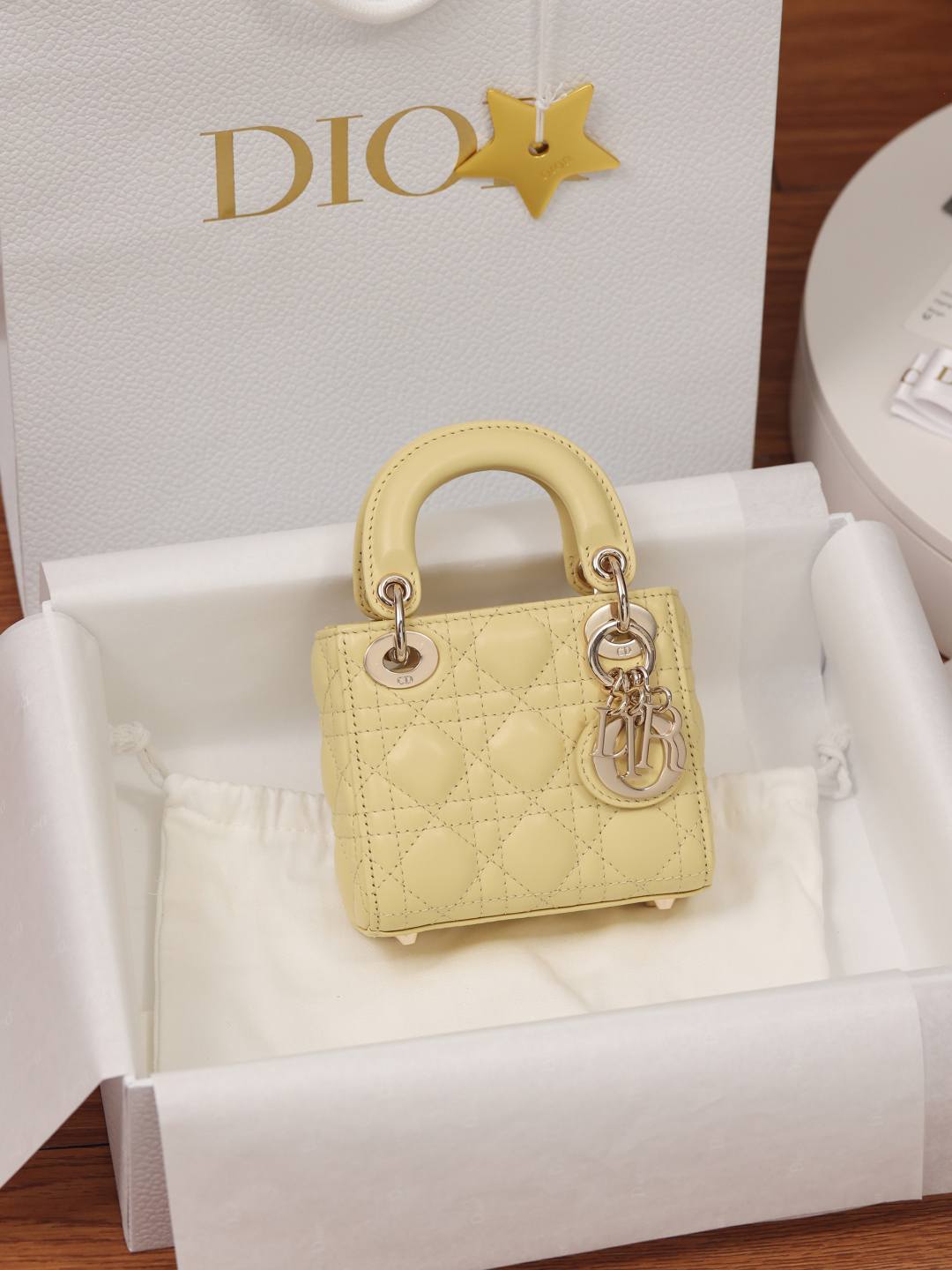 Best Replica Handbags StoreSuper replica Lady Dior mini Yellow lambskin bag review(Dec 2025 updated))-Bescht Qualitéit Fake Louis Vuitton Bag Online Store, Replica Designer Bag ru Best Replica Handbags StoreSuper replica Lady Dior mini Yellow lambskin bag review(Dec 2025 updated))-Bescht Qualitéit Fake Louis Vuitton Bag Online Store, Replica Designer Bag ru