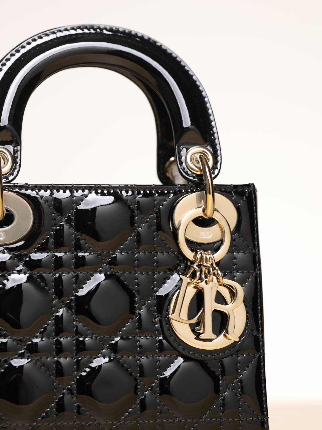 Best Replica Handbags Storesuper replica Lady Dior in Patent black bag review(Dec 2025 updated)-Best Quality Fake Louis Vuitton Bag Online Store, Replica designer bag ru