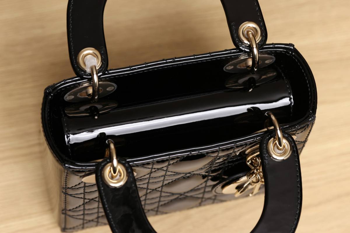 Best Replica Handbags Storesuper replica Lady Dior in Patent black bag review(Dec 2025 updated)-Best Quality Fake Louis Vuitton Bag Online Store, Replica designer bag ru
