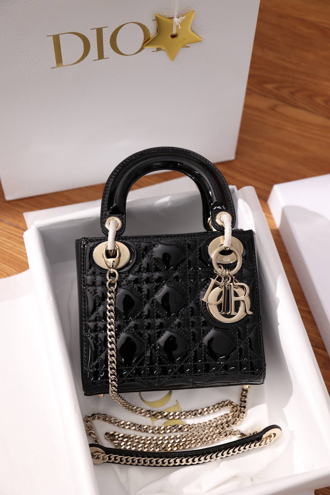 Best Replica Handbags Storesuper replica Lady Dior in Patent black bag review(Dec 2025 updated)-Best Quality Fake Louis Vuitton Bag Online Store, Replica designer bag ru