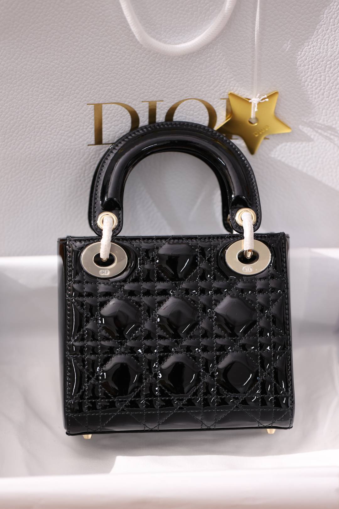 Best Replica Handbags Storesuper replica Lady Dior in Patent black bag review(Dec 2025 updated)-Best Quality Fake Louis Vuitton Bag Online Store, Replica designer bag ru