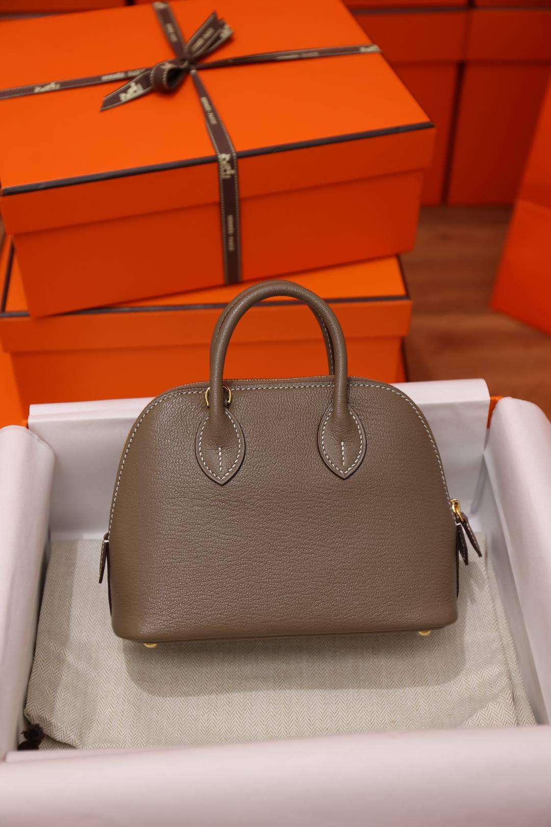 Best Replica Handbags Storehandmade Hermes Bolide 19 in grey bag review(Jan 2026 updated)-Best Quality Fake designer Bag Review, Replica designer bag ru Best Replica Handbags Storehandmade Hermes Bolide 19 in grey bag review(Jan 2026 updated)-Best Quality Fake designer Bag Review, Replica designer bag ru