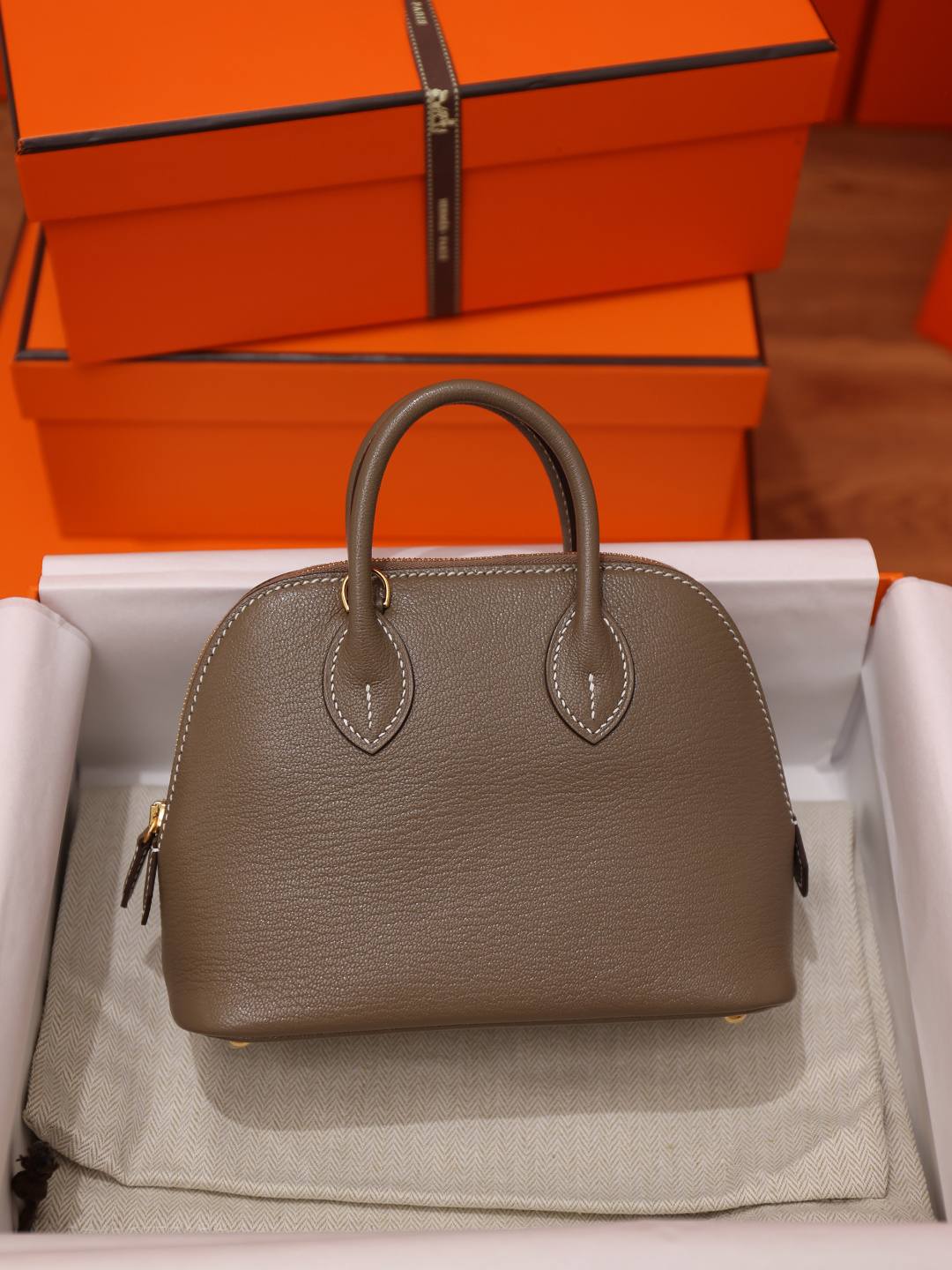 Best Replica Handbags Storehandmade Hermes Bolide 19 in grey bag review(Jan 2026 updated)-Best Quality Fake designer Bag Review, Replica designer bag ru Best Replica Handbags Storehandmade Hermes Bolide 19 in grey bag review(Jan 2026 updated)-Best Quality Fake designer Bag Review, Replica designer bag ru