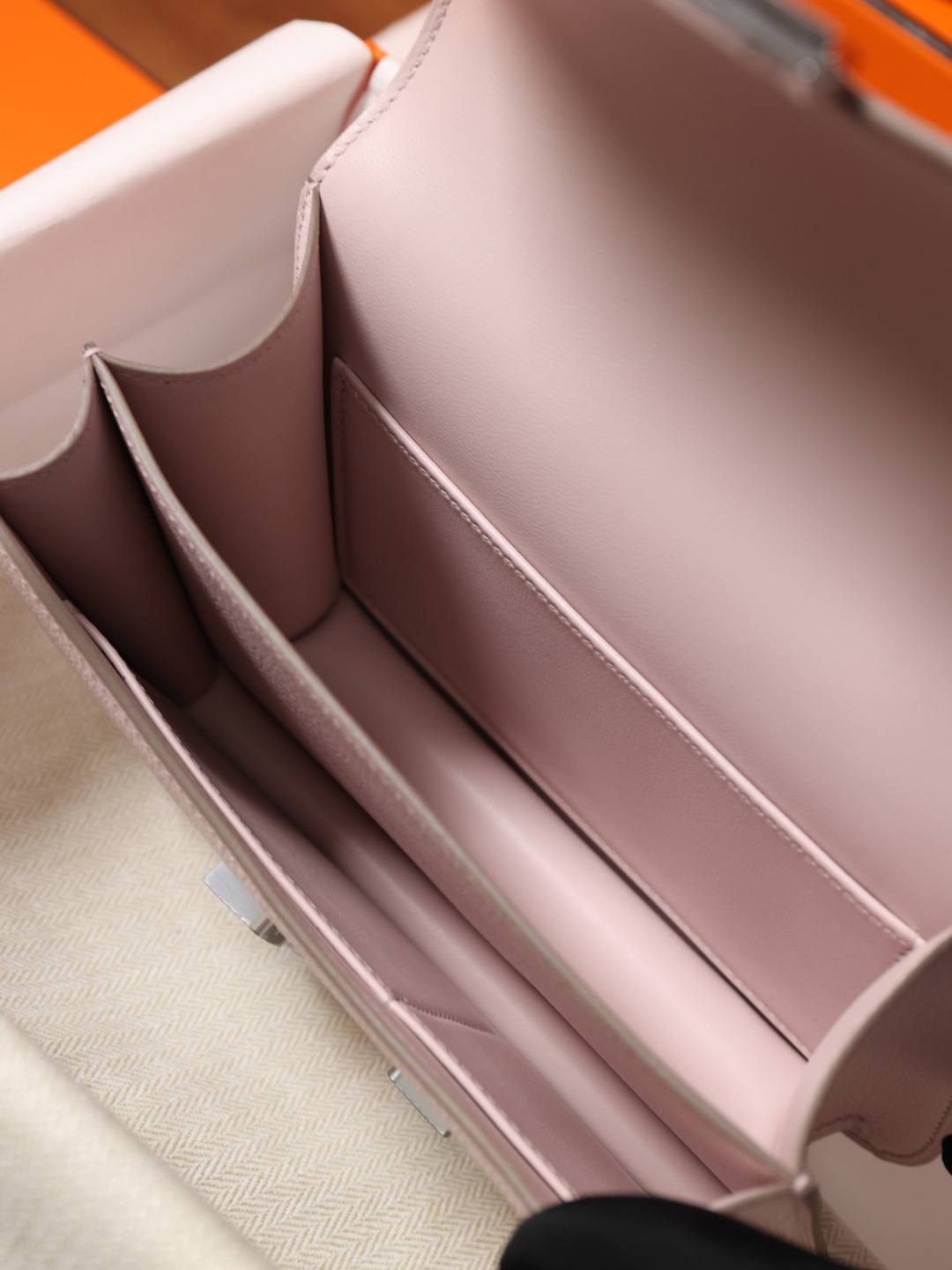 Best Replica Handbags Storehandmade Hermes Constance 19 Chèvre goatskin Rose Sakura Mauve bag review(Jan 2026 updated)-Meilleure qualité de faux sac Louis Vuitton en ligne, réplique de sac de créateur ru